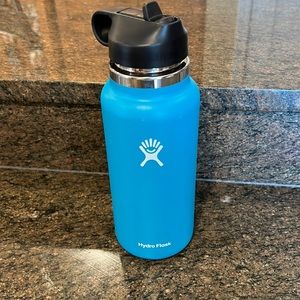 HYDRO FLASK 32oz